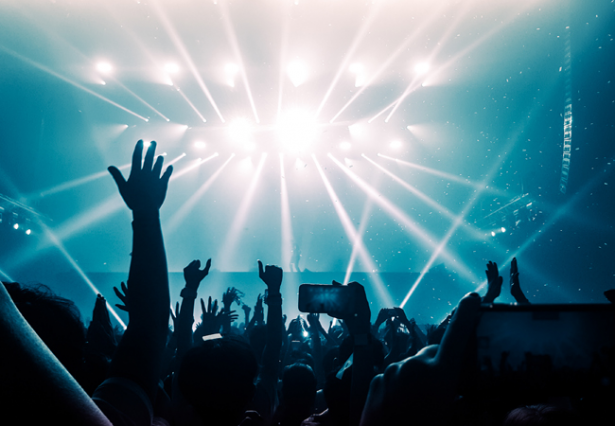 Biggest Turn-Offs for Concert-Goers & How Booking Software Can Prevent Them